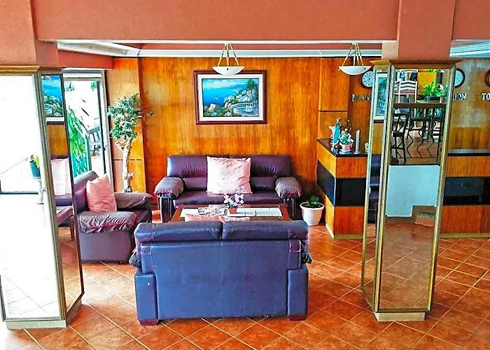 Hotel My Little Island